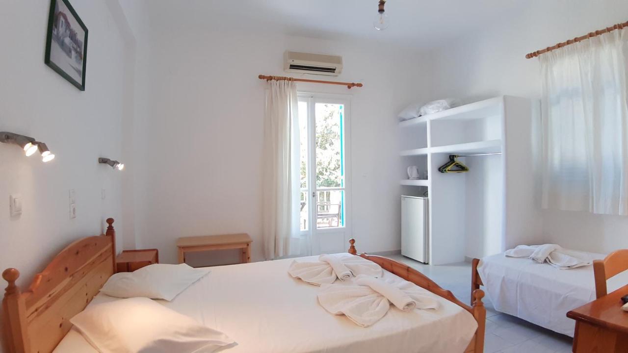 Bizas Rooms & Studios Páros Dış mekan fotoğraf