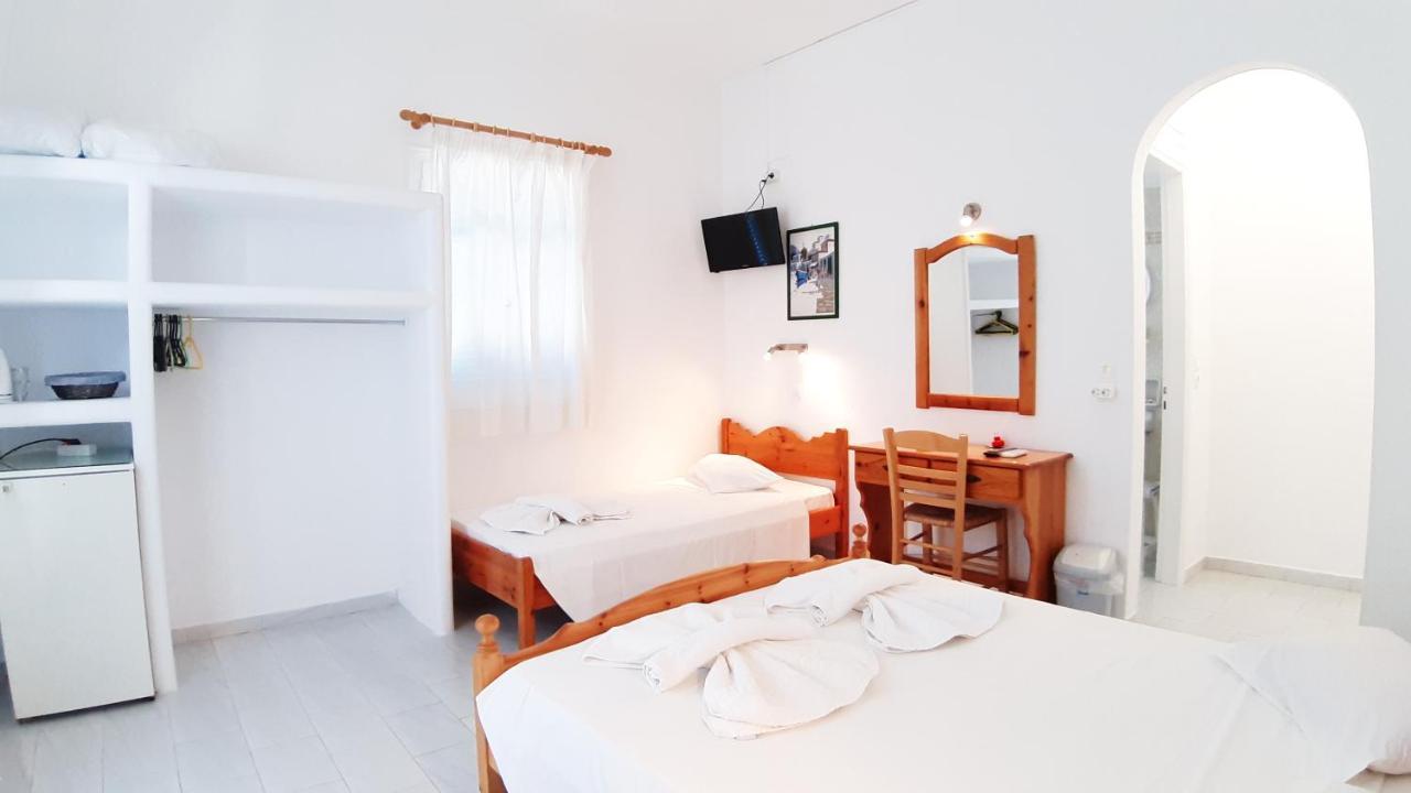 Bizas Rooms & Studios Páros Dış mekan fotoğraf