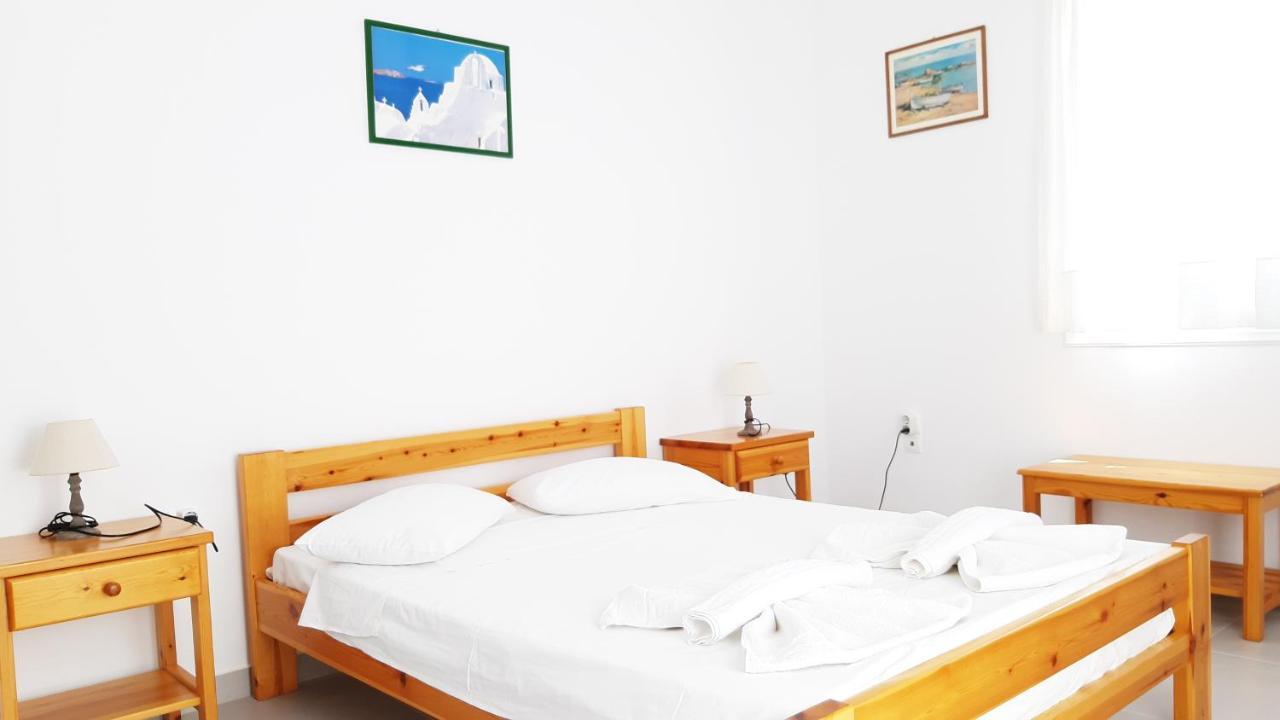 Bizas Rooms & Studios Páros Dış mekan fotoğraf