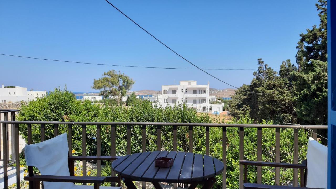 Bizas Rooms & Studios Páros Dış mekan fotoğraf