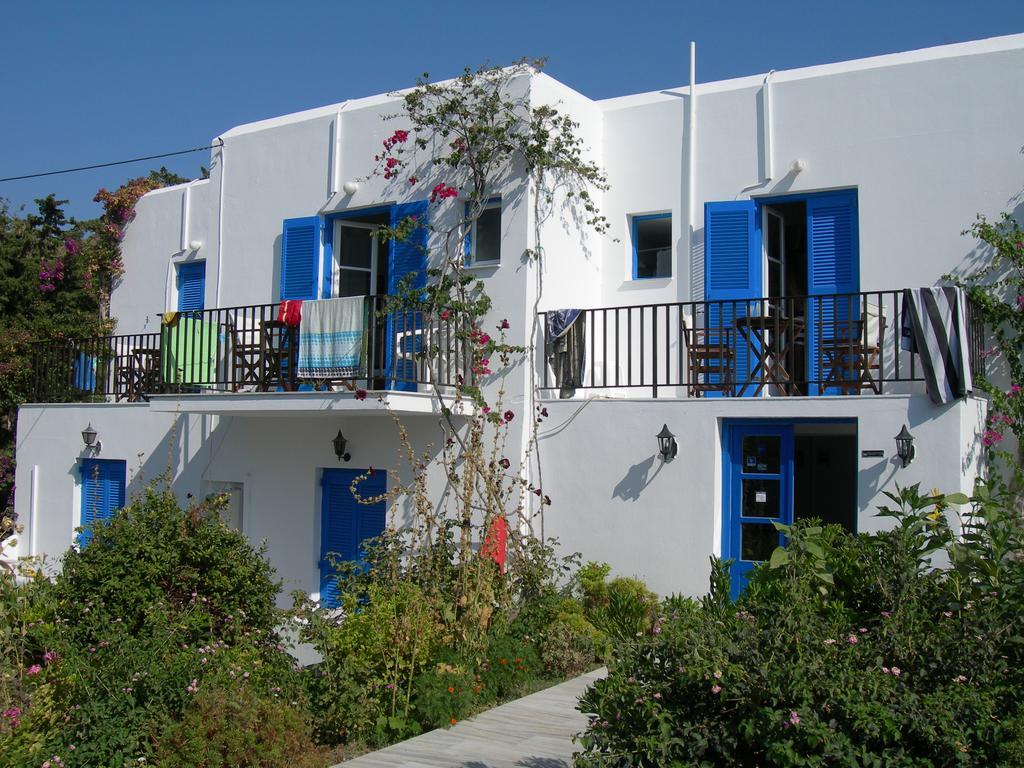 Bizas Rooms & Studios Páros Dış mekan fotoğraf