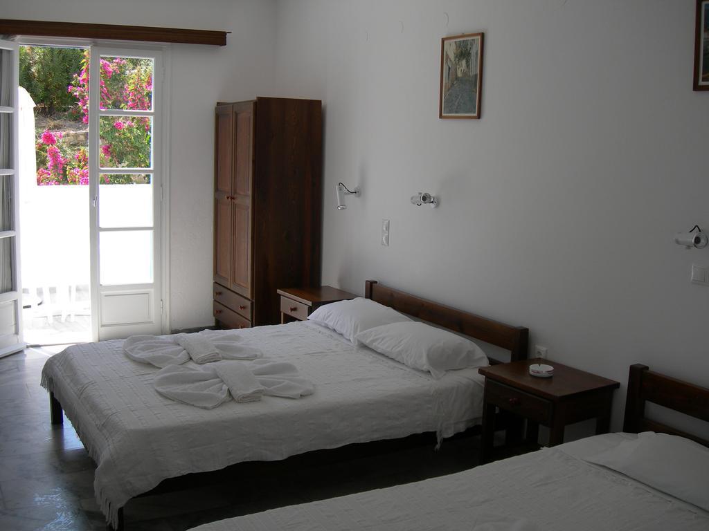 Bizas Rooms & Studios Páros Dış mekan fotoğraf