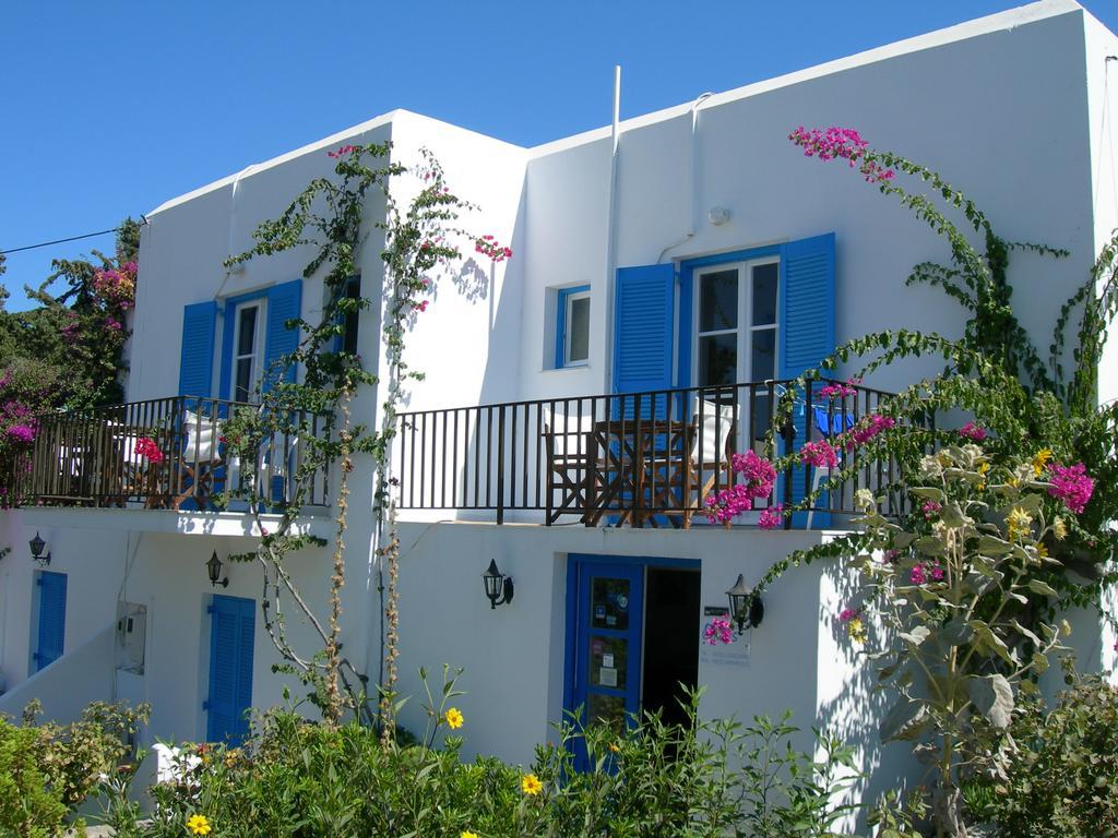 Bizas Rooms & Studios Páros Dış mekan fotoğraf