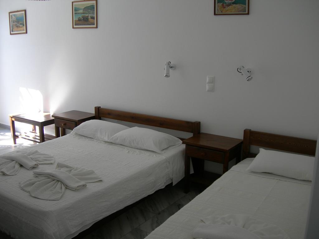 Bizas Rooms & Studios Páros Dış mekan fotoğraf